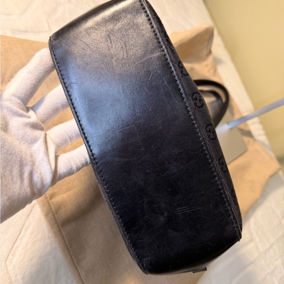 Gucci GG Canvas Tote - Picture 13 of 16